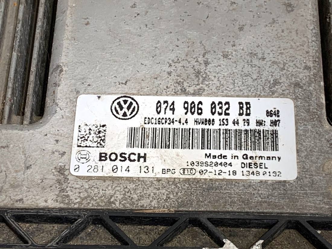 ЕБУ блок управління двигуна Volkswagen Crafter 074906032BB — фото деталі 4