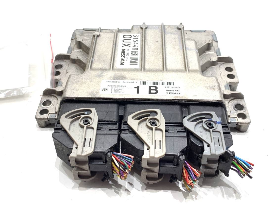 ЕБУ блок управління двигуна Nissan Qashqai 237106UB00