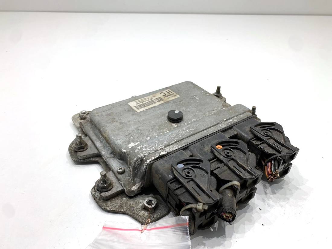 ЕБУ блок управління двигуна Nissan Qashqai MEC951-030