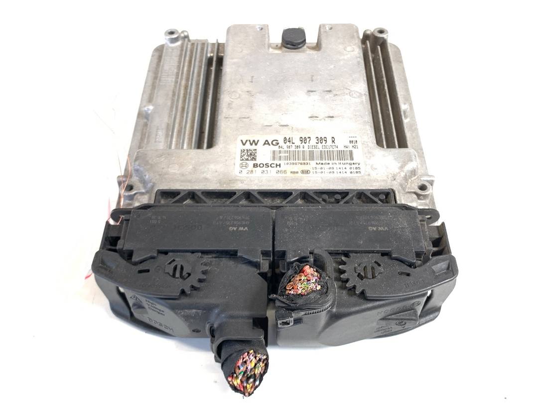 ЕБУ блок управління двигуна Volkswagen Passat B8 04L907309R
