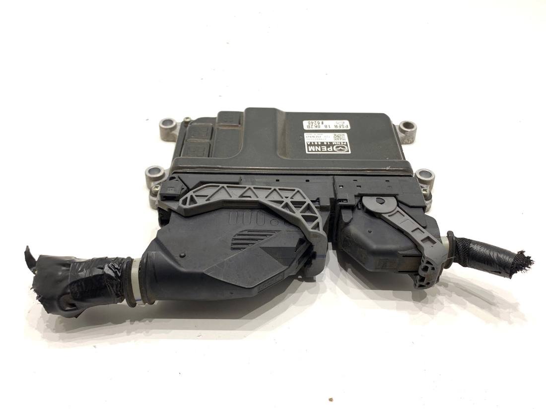 ЕБУ блок управління двигуна Mazda CX 3 PENM18881A