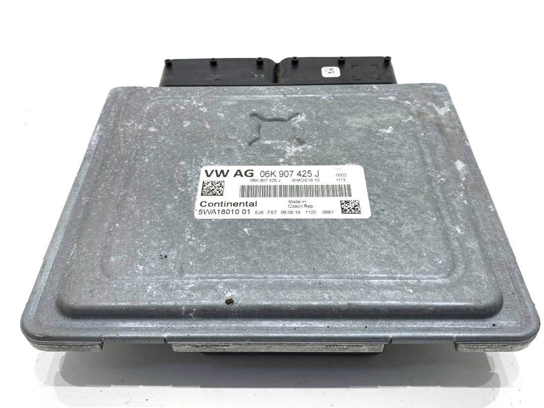 ЕБУ блок управління двигуна Seat Leon 06K907425J