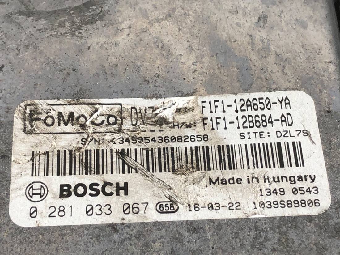 ЕБУ блок управління двигуна Ford Focus F1F1-12A650-YA 0281033067 — фото деталі 3