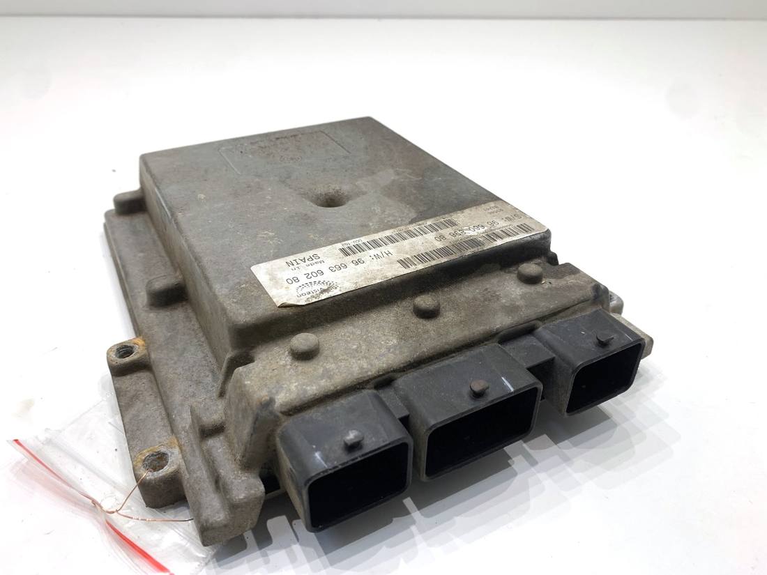 ЕБУ блок управління двигуна Peugeot Boxer 9666089880