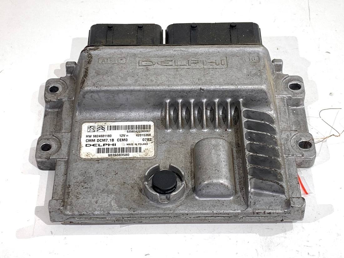 ЕБУ блок управління двигуна Peugeot Boxer 9824601180