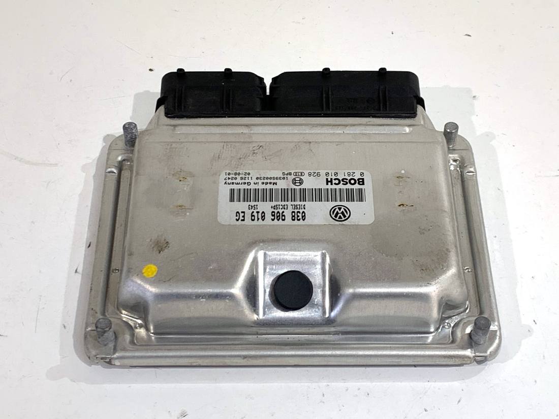 ЕБУ блок управління двигуна Skoda Superb 1 038906019EG