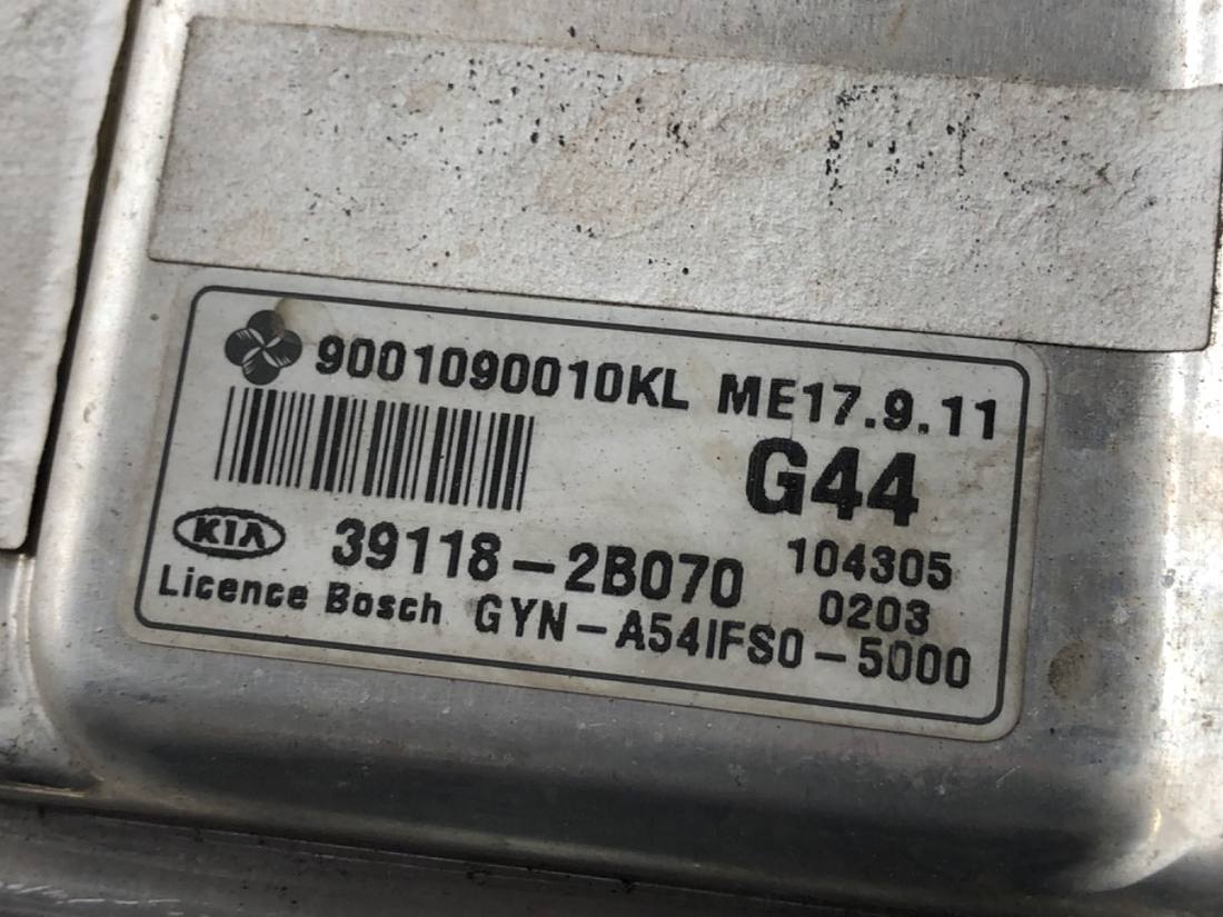 ЕБУ блок управління двигуна Kia Venga 39118-2B070 — фото деталі 3