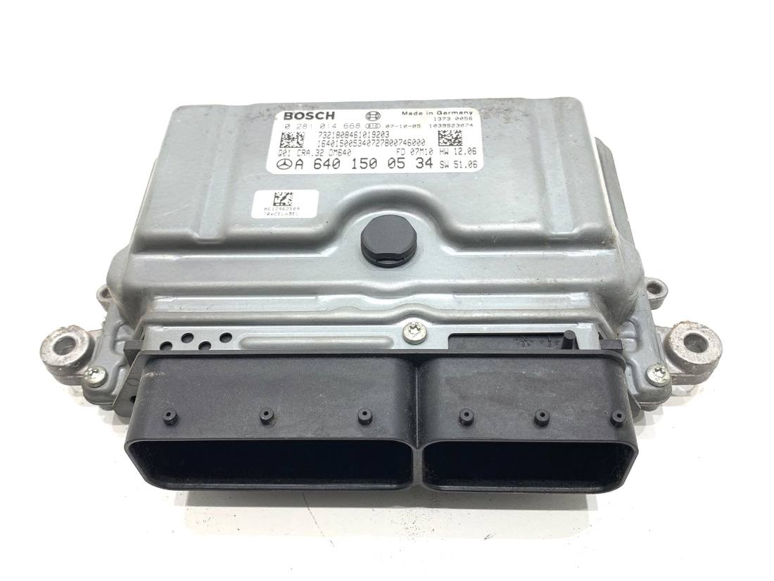 ЭБУ блок управления двигателем Mercedes B W245 A6401500534
