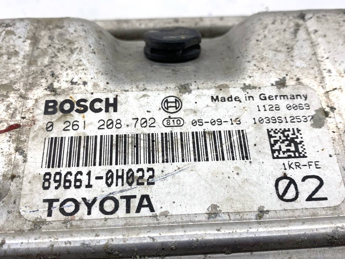 ЕБУ блок управління двигуна Toyota Aygo 89661-0H022 — фото деталі 4