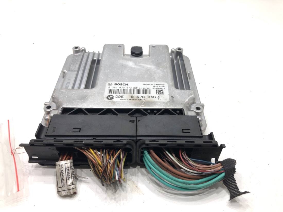 ЕБУ блок управління двигуна BMW 4 8578946 0281030873