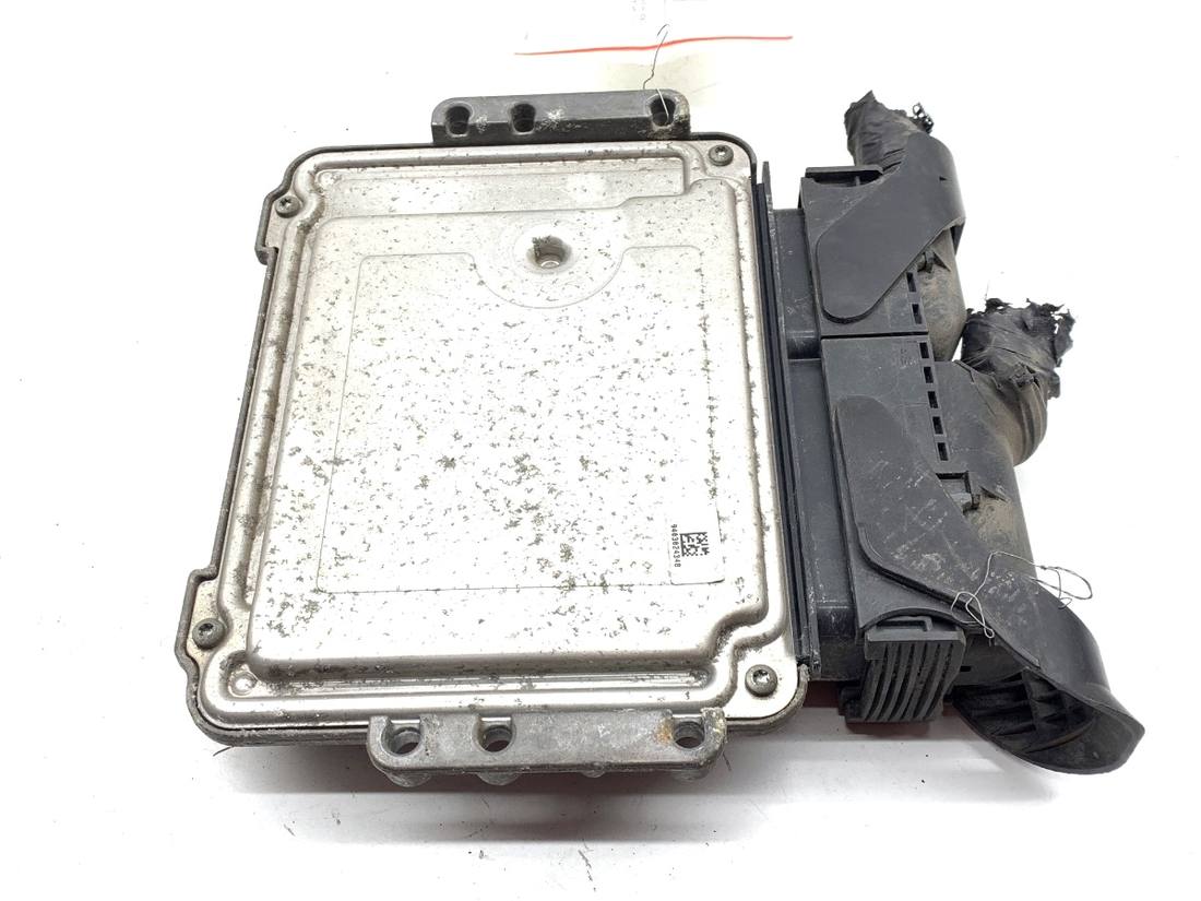 ЕБУ блок управління двигуна Hyundai I30 39114-2A412 0281017213 — фото деталі 2