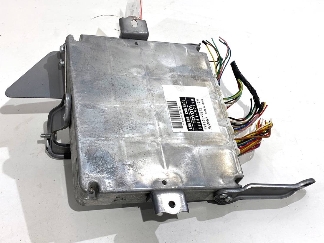 ЕБУ блок управління двигуна Toyota Prius 89661-47170
