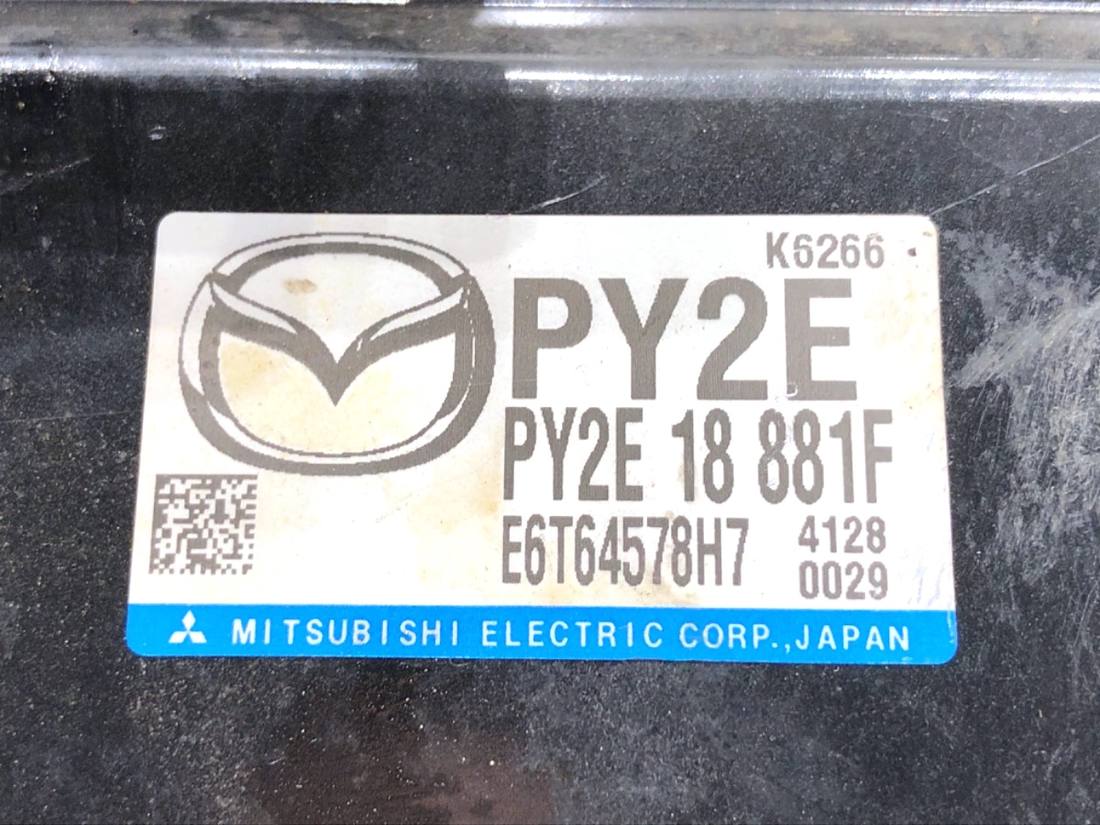 ЕБУ блок управління двигуна Mazda 6 PY2E18881F — фото деталі 6