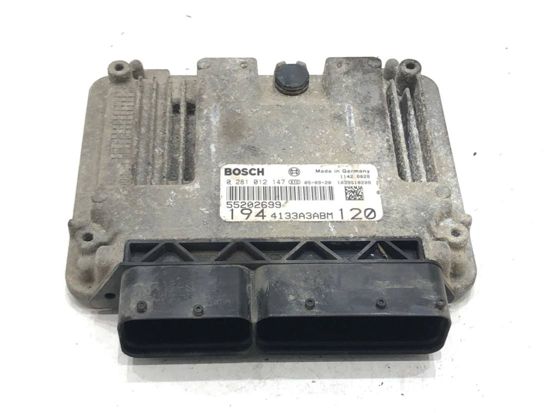 ЕБУ блок управління двигуна Fiat Croma 55202699 0281012147