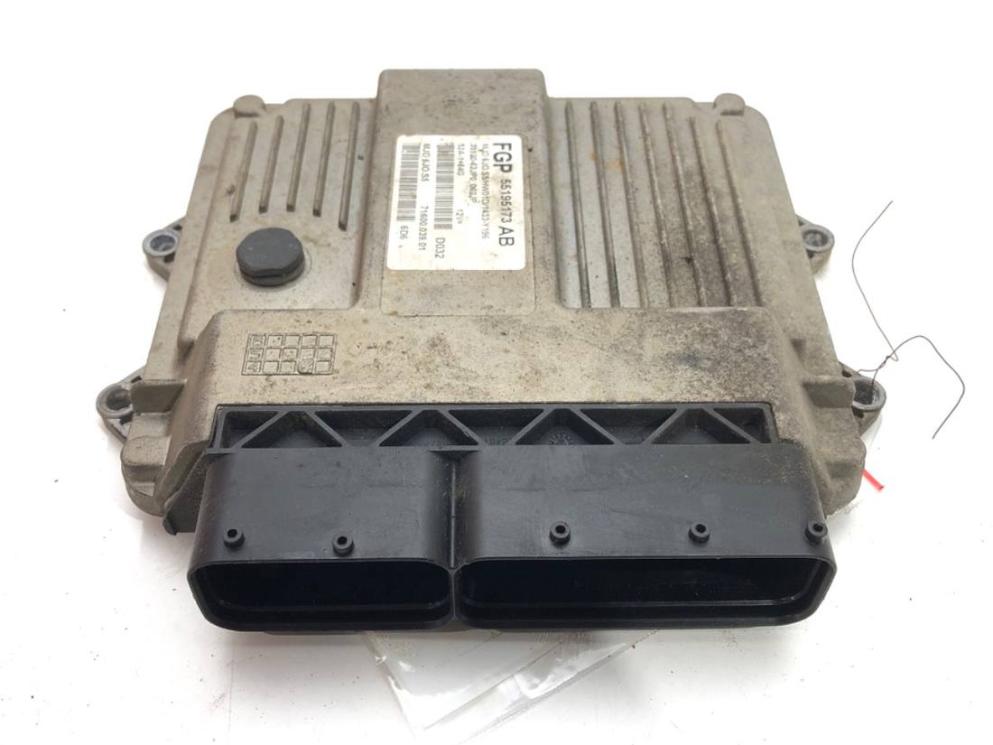 ЕБУ блок управління двигуна Suzuki Swift 33920-62JP0