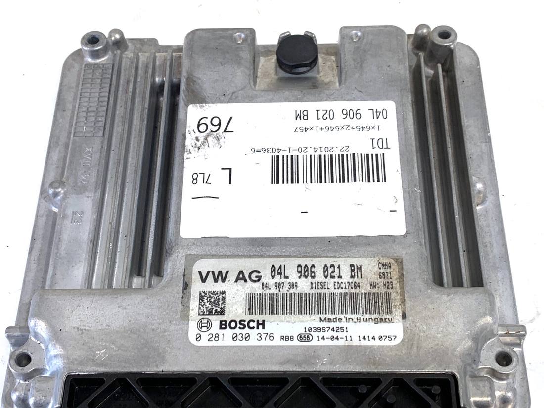 ЕБУ блок управління двигуна Audi A4 B8 0281030376 04L906021BM — фото деталі 4