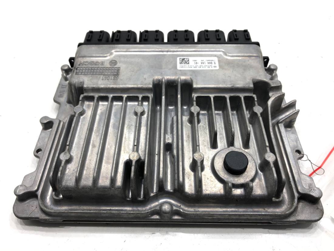 ЕБУ блок управління двигуна BMW X2 F39 9844144