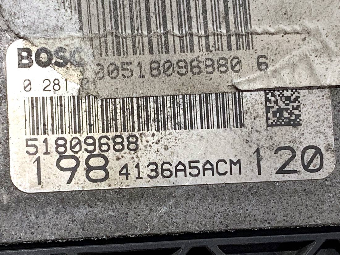 ЕБУ блок управління двигуна Fiat Bravo 51809688 — фото деталі 4