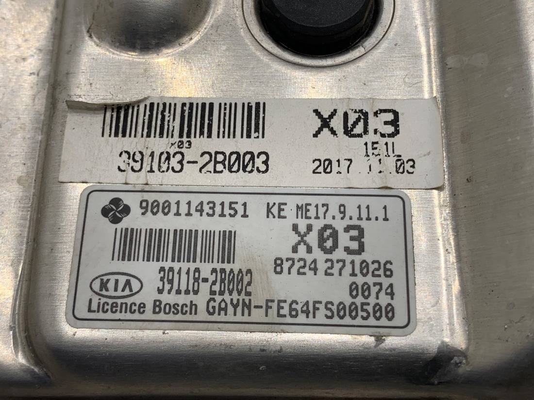 ЕБУ блок управління двигуна Kia Venga 39103-2B003 39118-2B002 — фото деталі 4