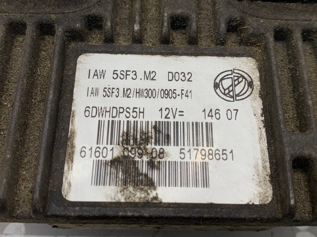 ЕБУ блок управління двигуна Fiat Punto 51798651 — фото деталі 4