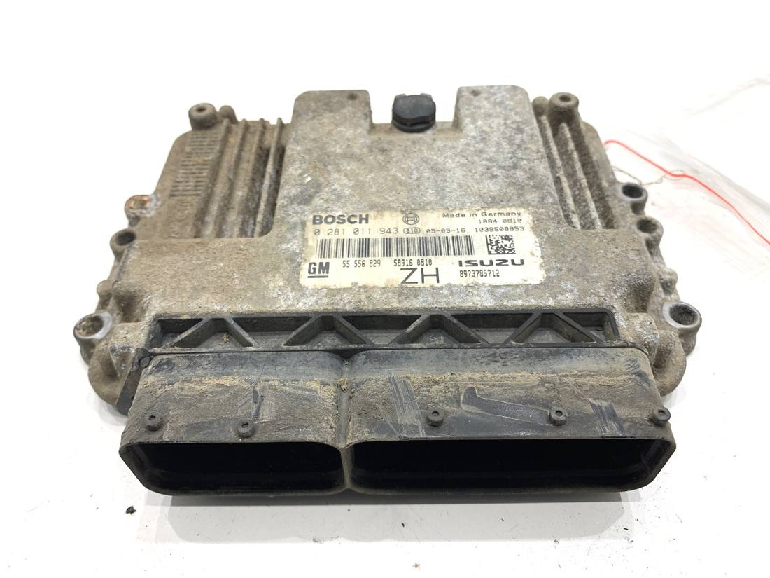 ЕБУ блок управління двигуна Opel Astra H 55556829