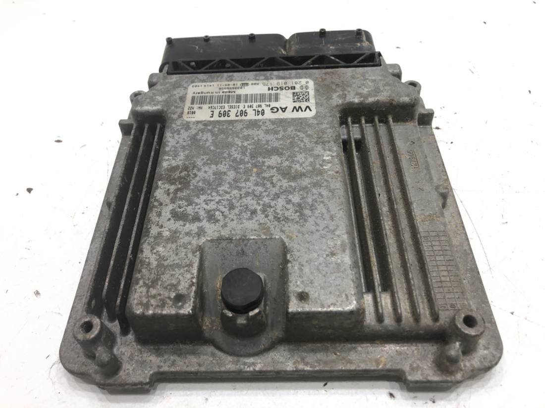 ЕБУ блок управління двигуна Skoda Rapid 04L907309E