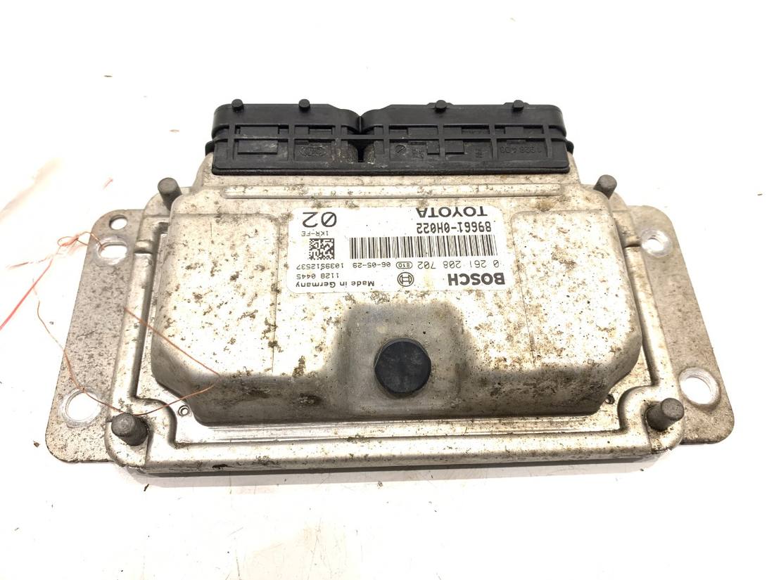 ЕБУ блок управління двигуна Peugeot 107 89661-0H022 0261208702