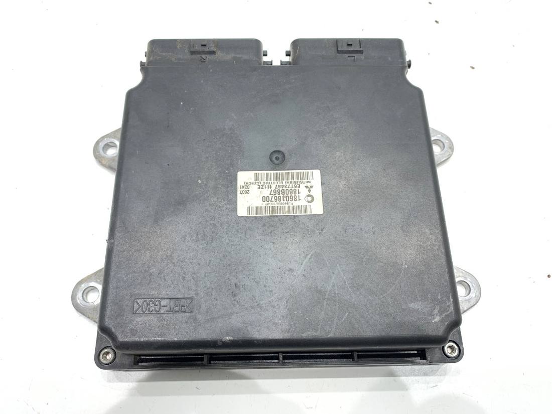 ЕБУ блок управління двигуна Mitsubishi Colt 1860B867