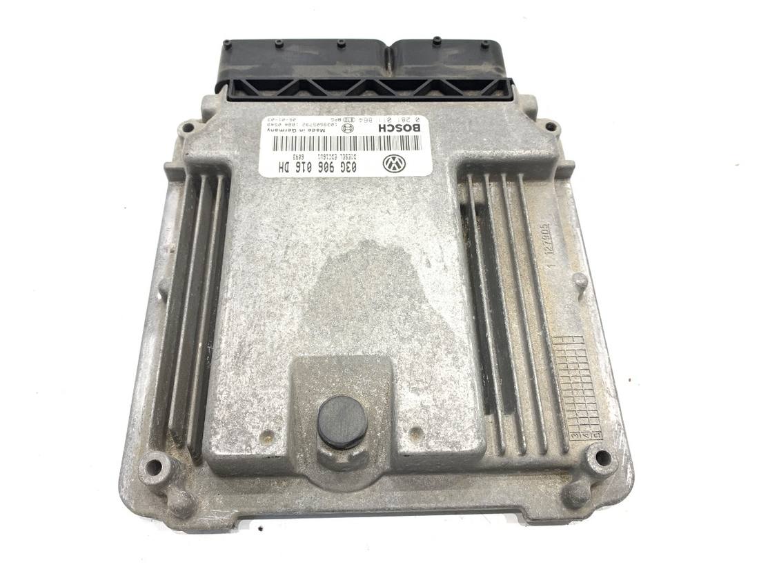 ЕБУ блок управління двигуна Seat Altea 03G906016DH