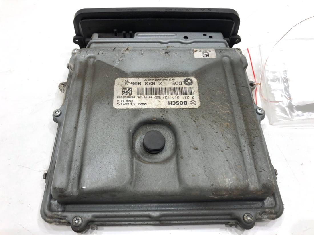ЭБУ блок управления двигателем BMW 7 F01 7823905