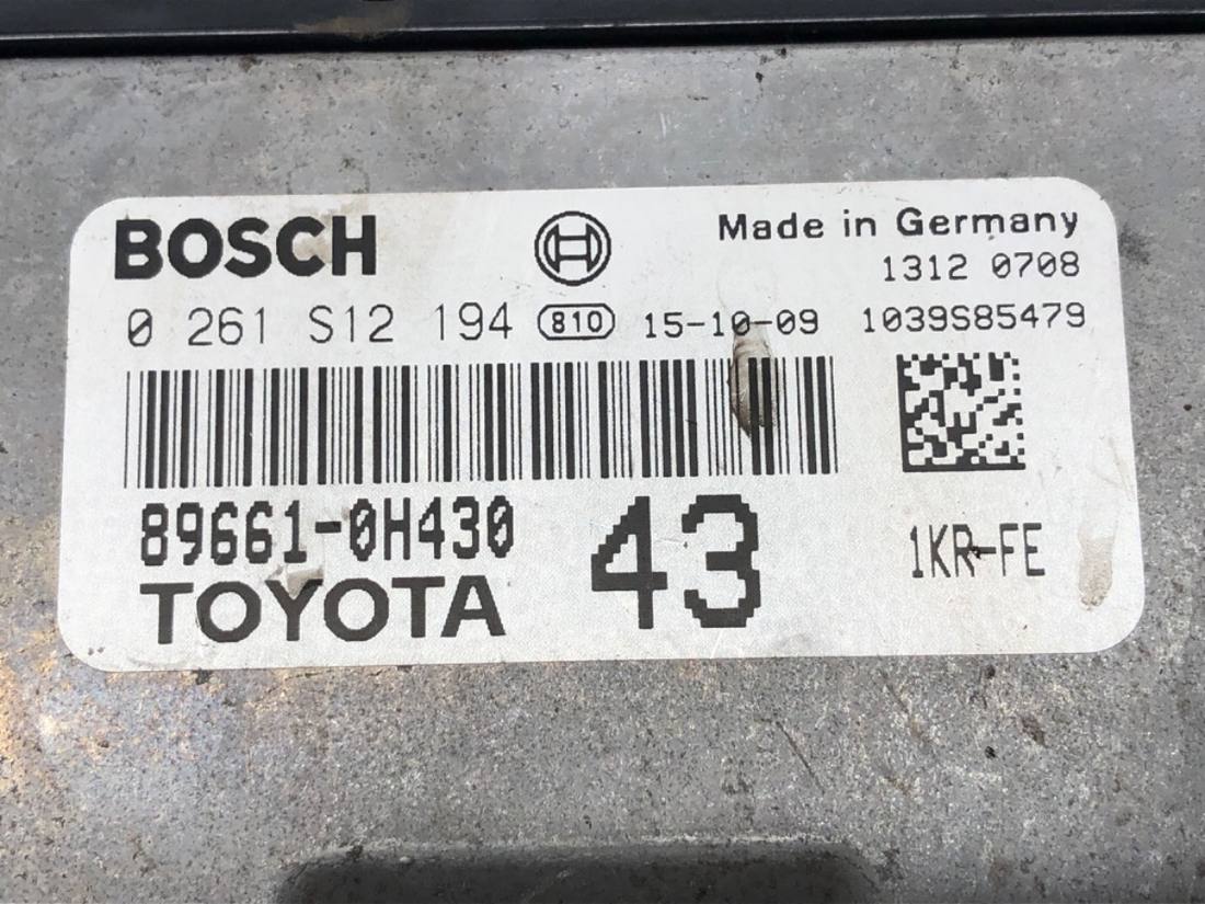 ЕБУ блок управління двигуна Toyota Aygo 89661-0H430 89780-0H030 — фото деталі 9
