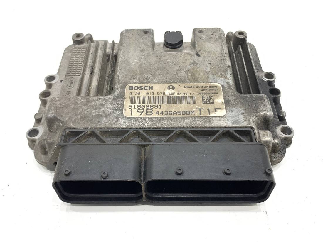ЕБУ блок управління двигуна Fiat Bravo 51809691 0281013578