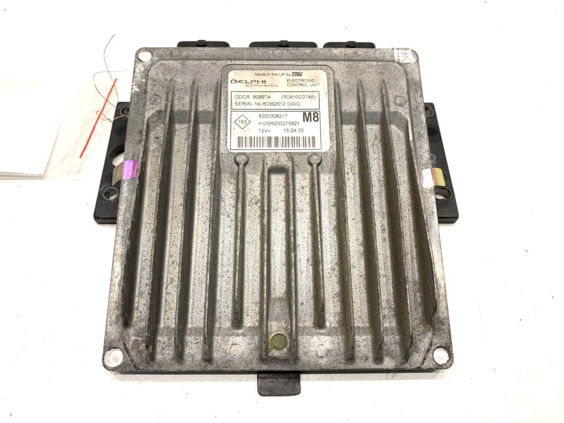 ЕБУ блок управління двигуна Nissan Micra 8200308217