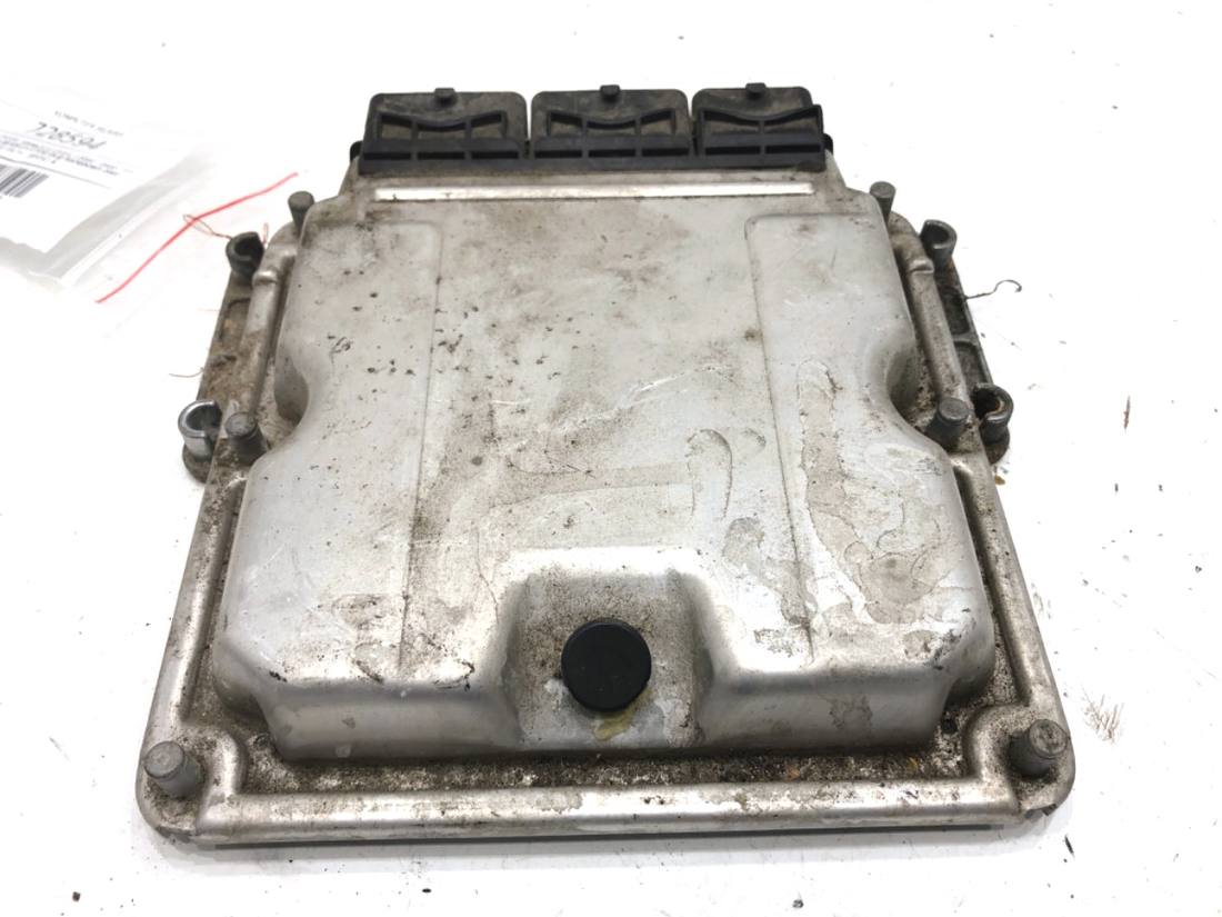 ЕБУ блок управління двигуна Renault Espace 8200095416