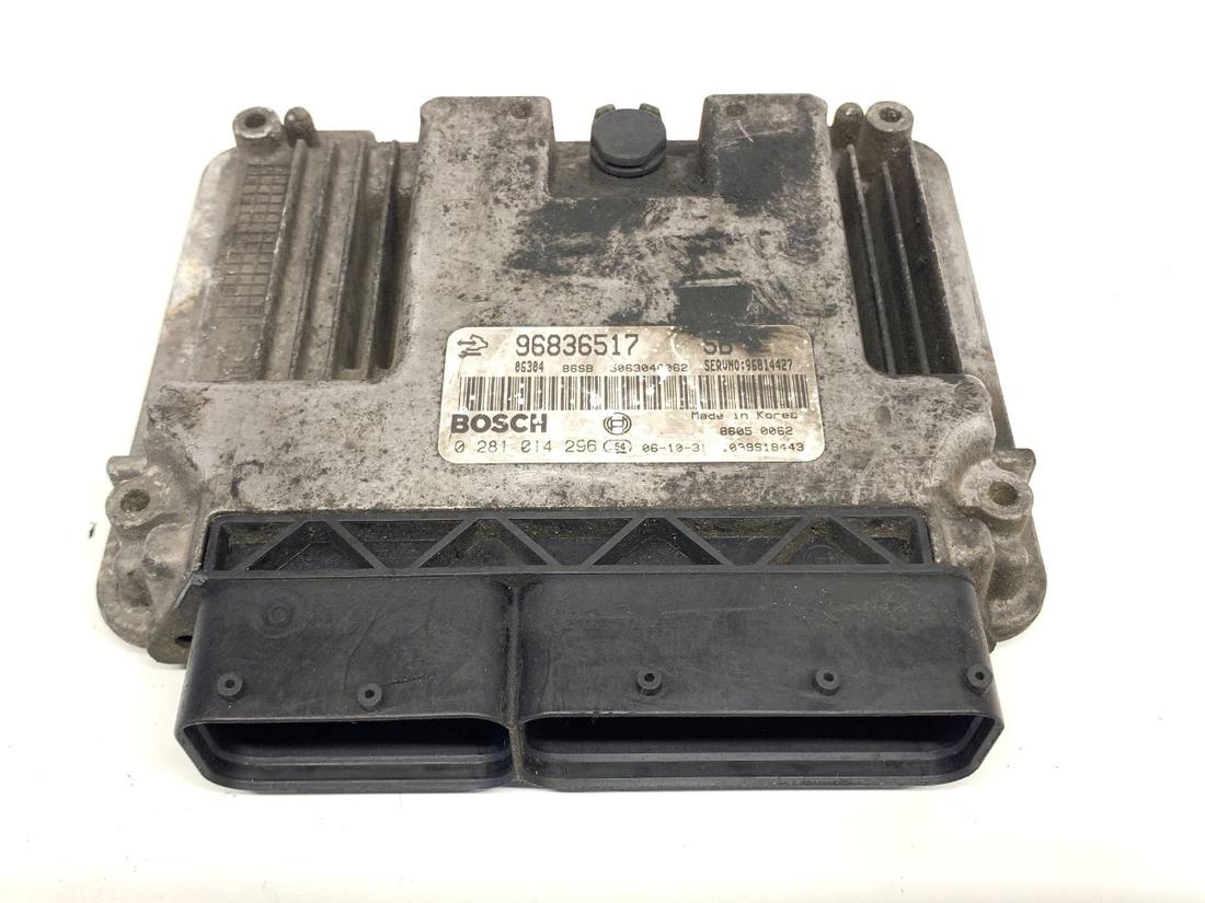 ЕБУ блок управління двигуна Chevrolet Captiva 96836517