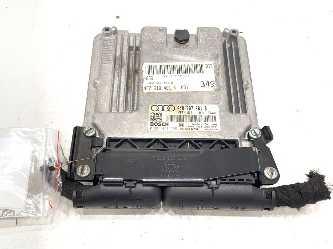 ЕБУ блок управління двигуна Audi A6 C6 4F0907401B