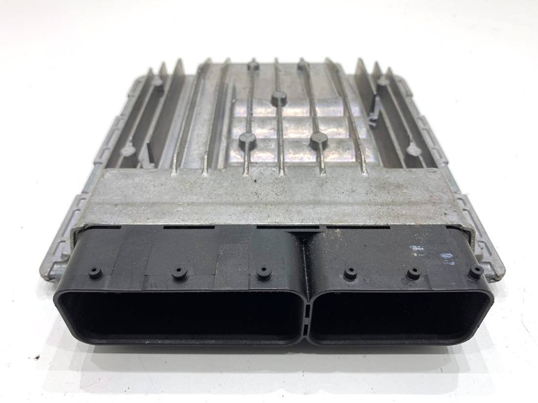 ЕБУ блок управління двигуна BMW 6 F06 7546990