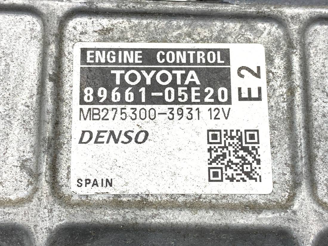 ЕБУ блок управління двигуна Toyota Avensis T27 89661-05E20 — фото деталі 4
