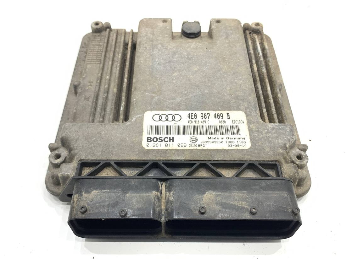 ЕБУ блок управління двигуна Audi A8 D3 4E0907409B
