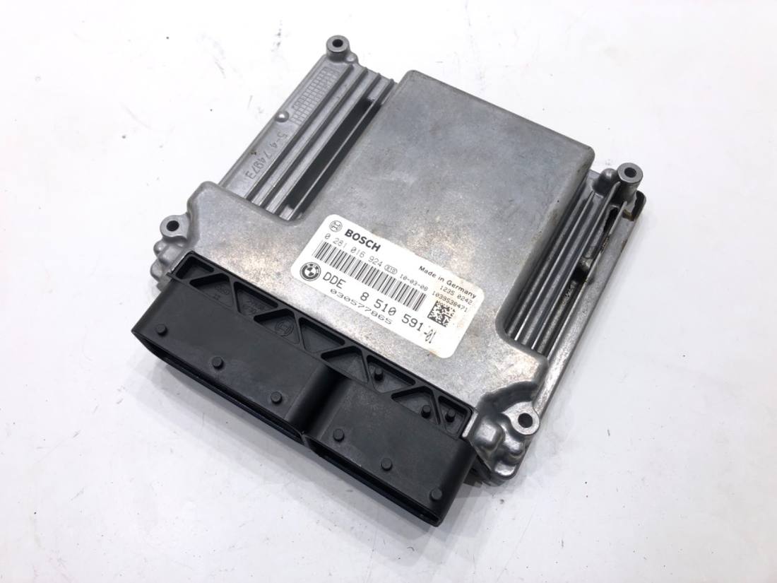 ЕБУ блок управління двигуна BMW 5 E60 0281016924