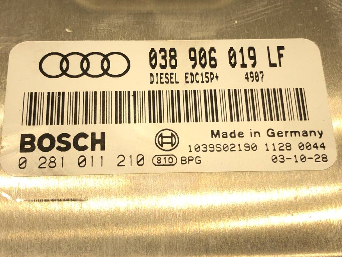 ЕБУ блок управління двигуна Audi A4 B6 038906019LF 0281011210 — фото деталі 4