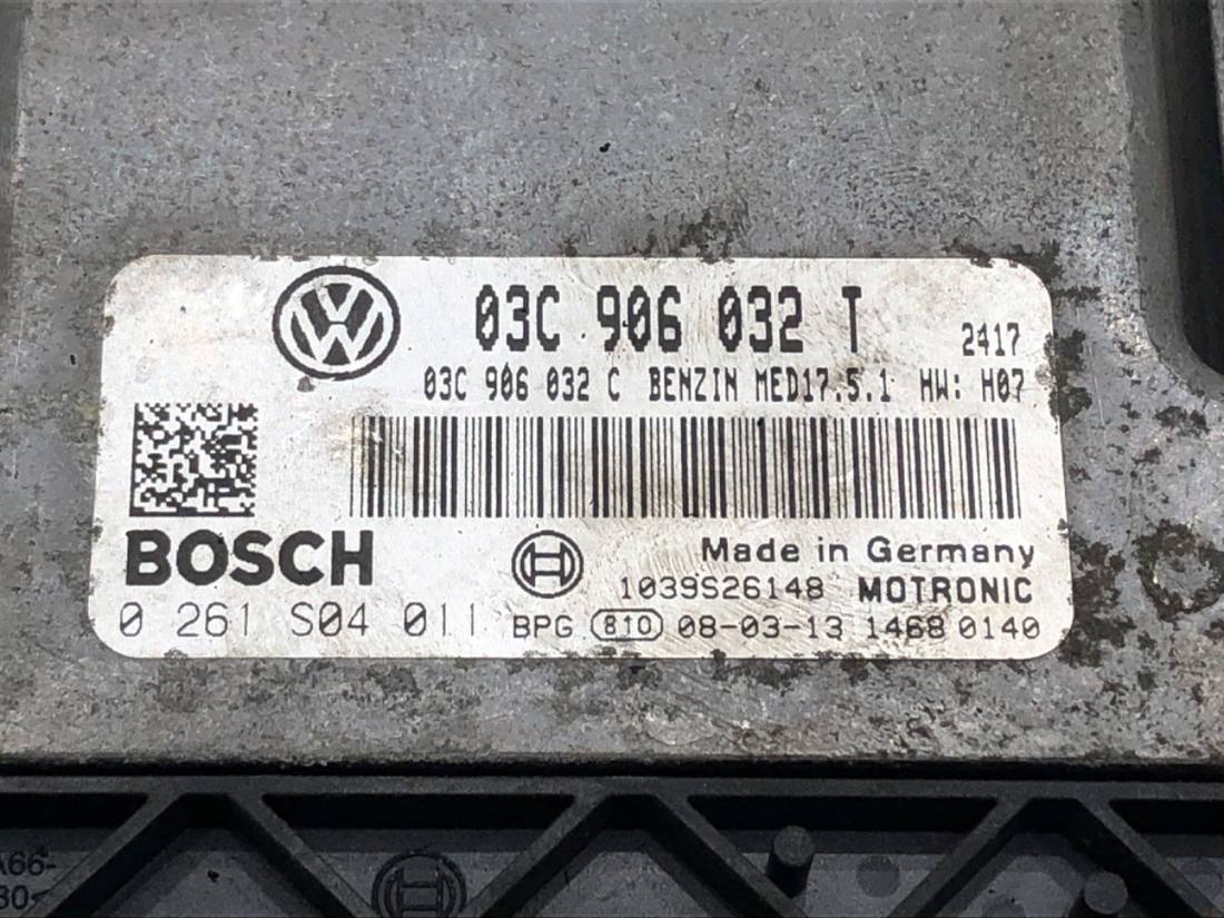 ЕБУ блок управління двигуна Volkswagen Tiguan 03C906032T 0261S04011 — фото деталі 4