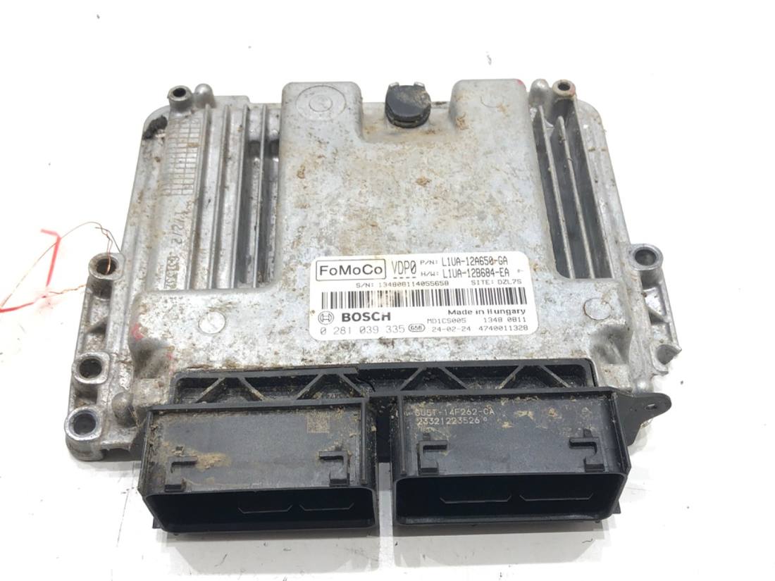 ЕБУ блок управління двигуна Ford Focus L1UA-12A650-GA 0281039335