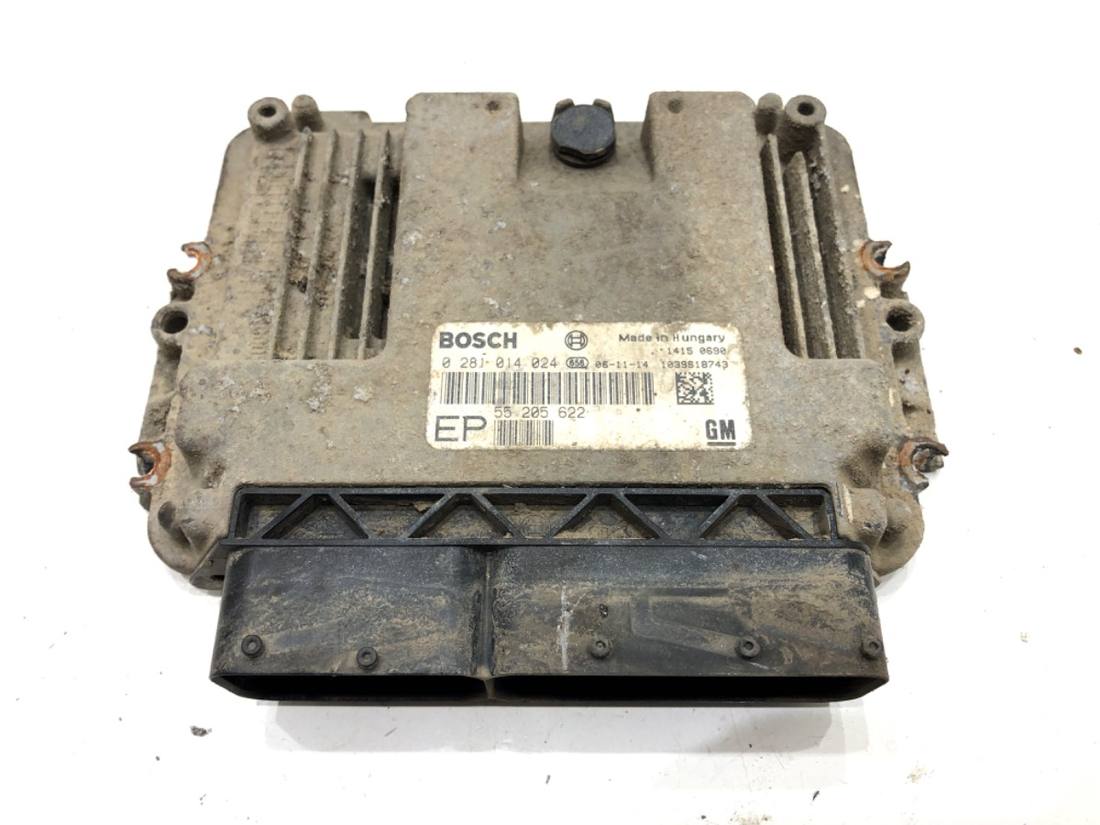 ЕБУ блок управління двигуна Opel Astra H 55205622