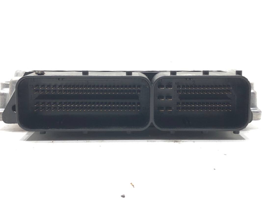 ЕБУ блок управління двигуна BMW X3 E83 7811999 0281013924 — фото деталі 3