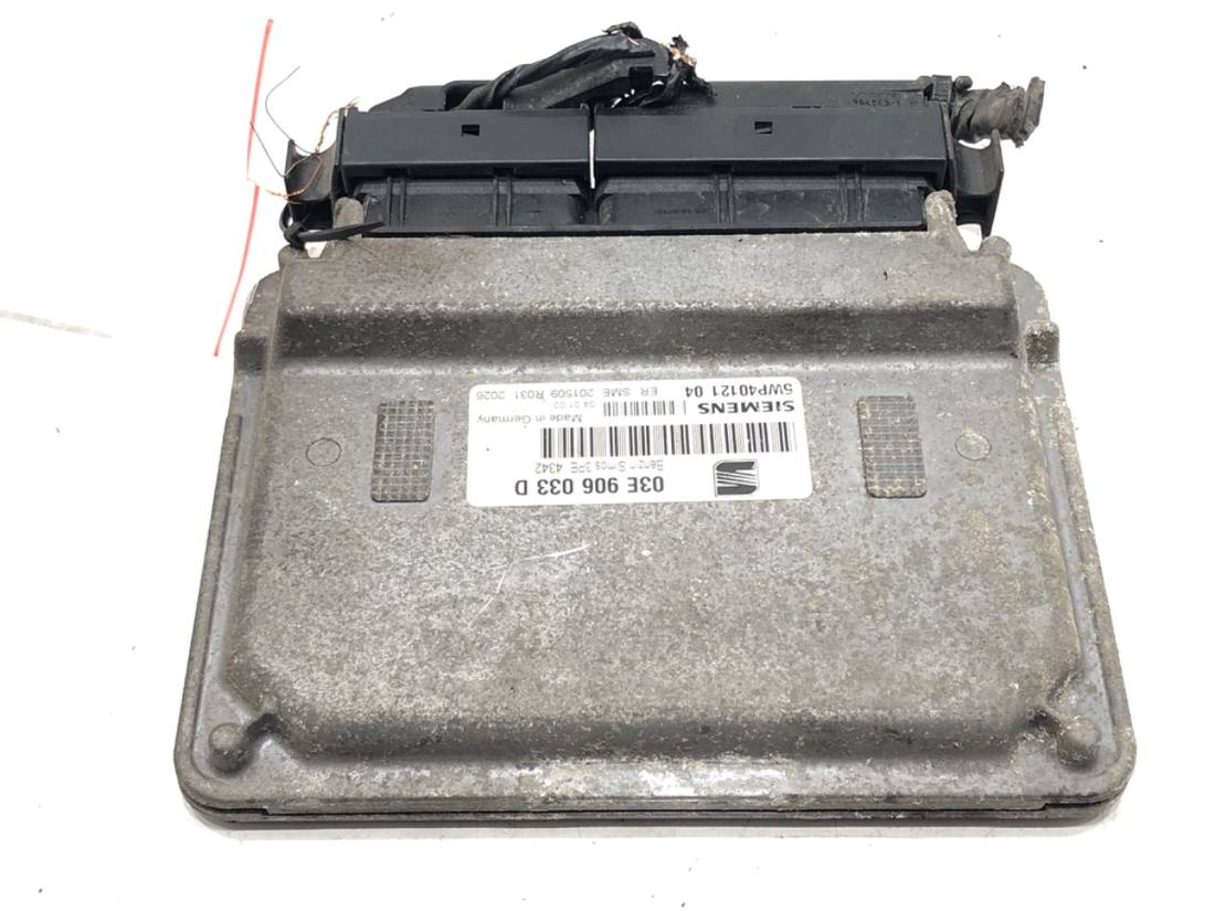 ЕБУ блок управління двигуна Seat Ibiza 03E906033D