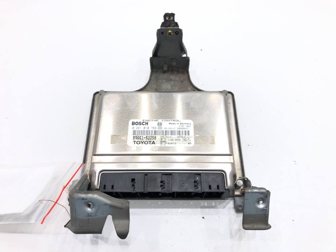 ЕБУ блок управління двигуна Toyota Yaris Verso 89661-52250