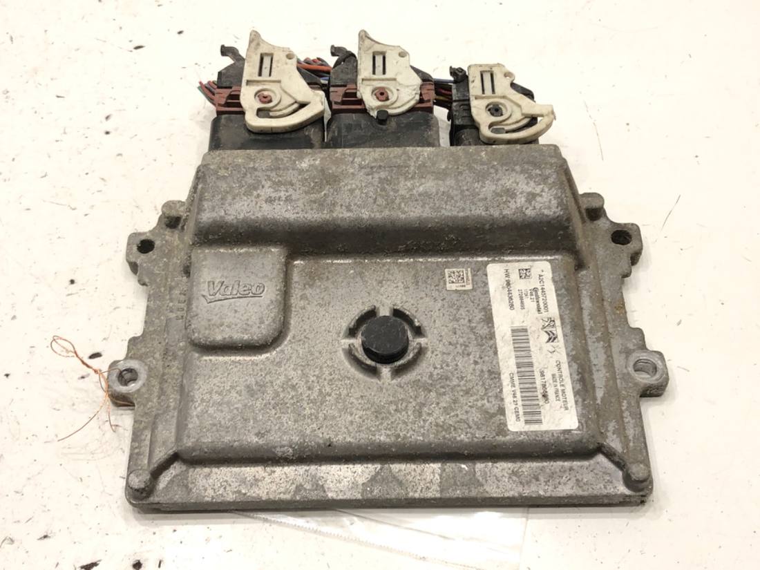 ЕБУ блок управління двигуна Citroen C-Elysee 9817868880