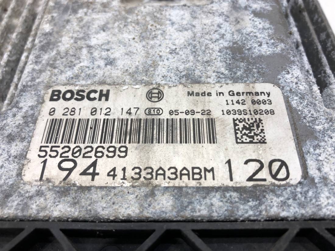 ЕБУ блок управління двигуна Fiat Croma 55202699 0281012147 — фото деталі 4