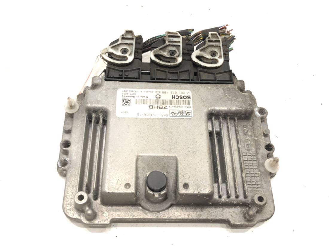 ЕБУ блок управління двигуна Ford Focus 5M51-12A650-TB